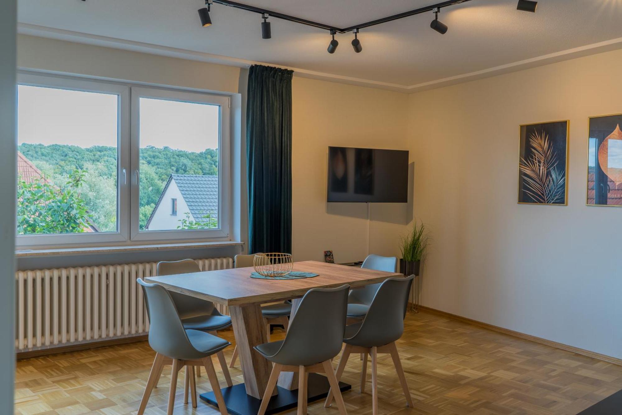 Ferienwohnung Nadine Petschler Obereisenheim Exterior foto